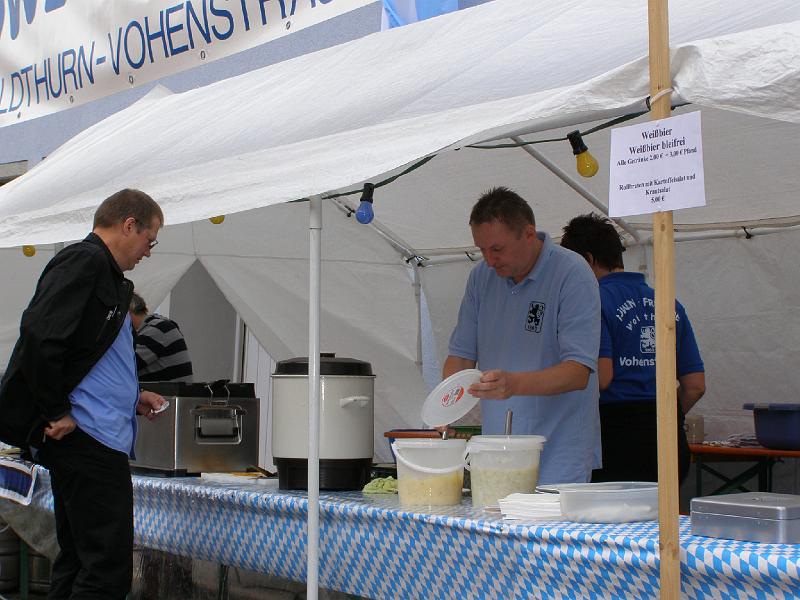CS_36.JPG - Mittagessen wurde auch angeboten.