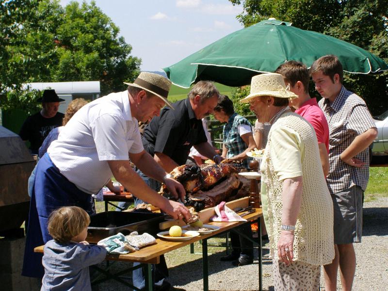 Country_01.JPG - Das Mittagessen ist fertig - Mahlzeit!