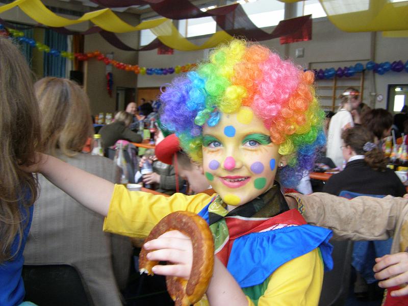 Maske_Kids.JPG - "Bin ich nicht hübsch?"